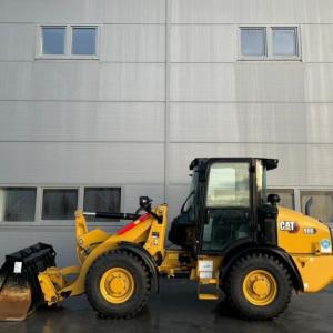 2018 Caterpillar 906M