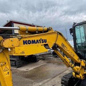 2019 Komatsu PC30MR-5