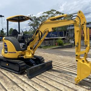 2019 Komatsu PC30MR-5