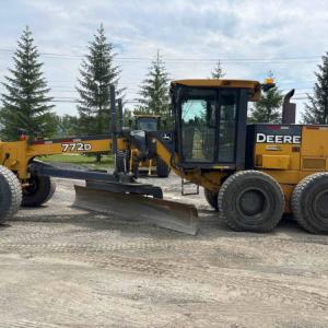 2007 Deere 772D